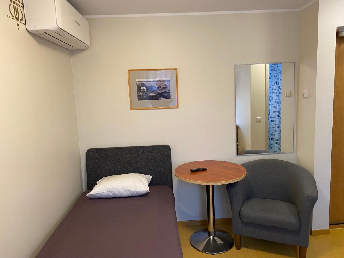 Hommiku Guesthouse Пярну Экстерьер фото