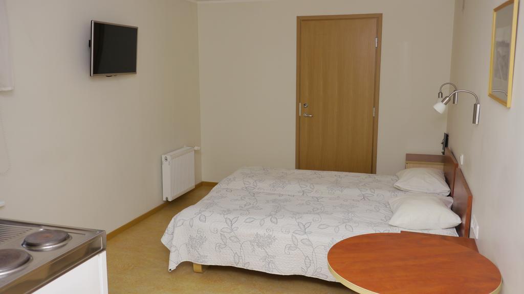 Hommiku Guesthouse Пярну Номер фото