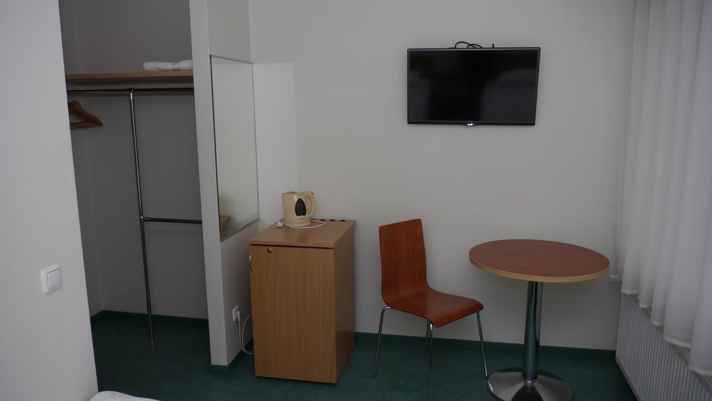 Hommiku Guesthouse Пярну Экстерьер фото