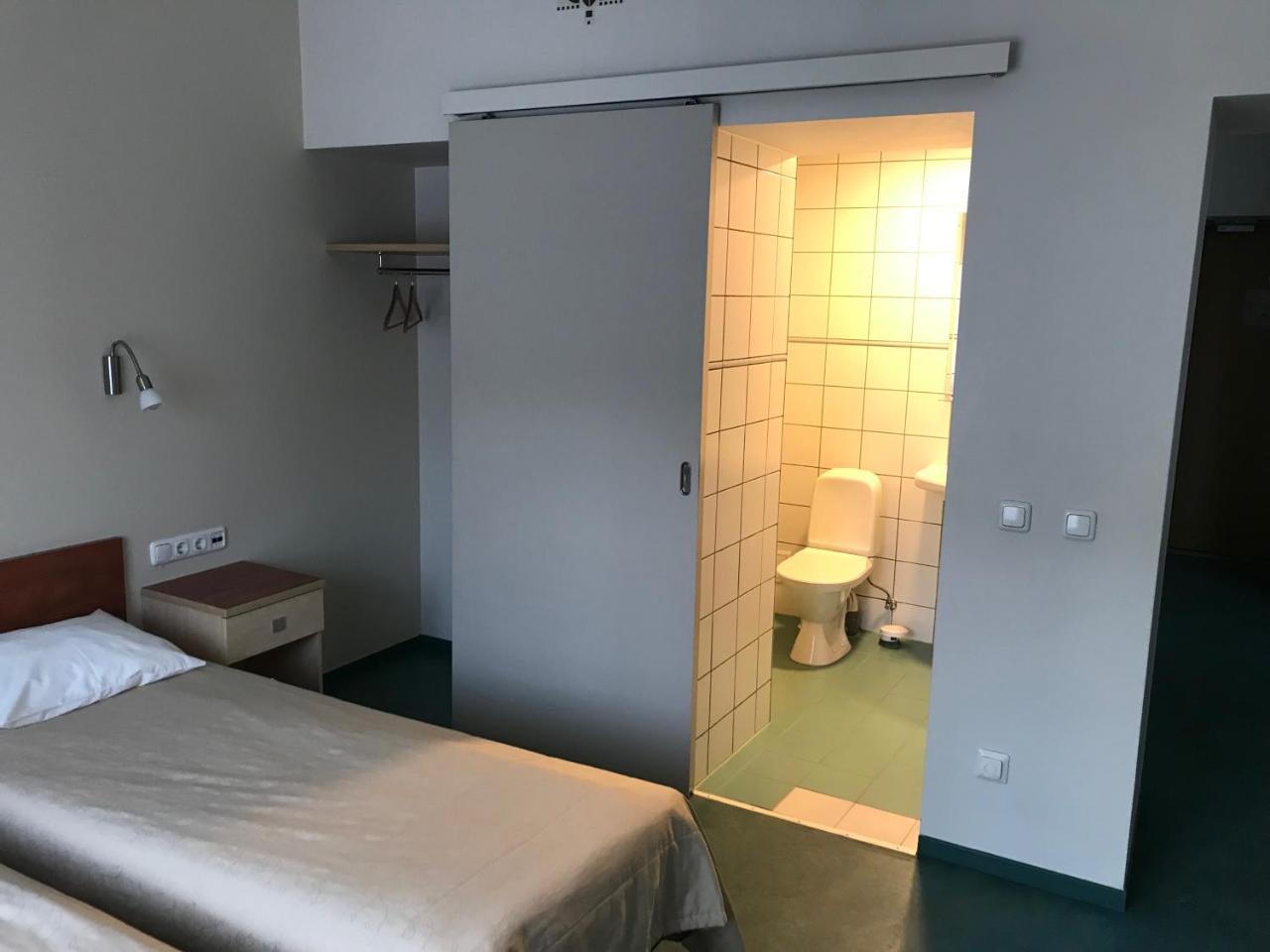 Hommiku Guesthouse Пярну Экстерьер фото
