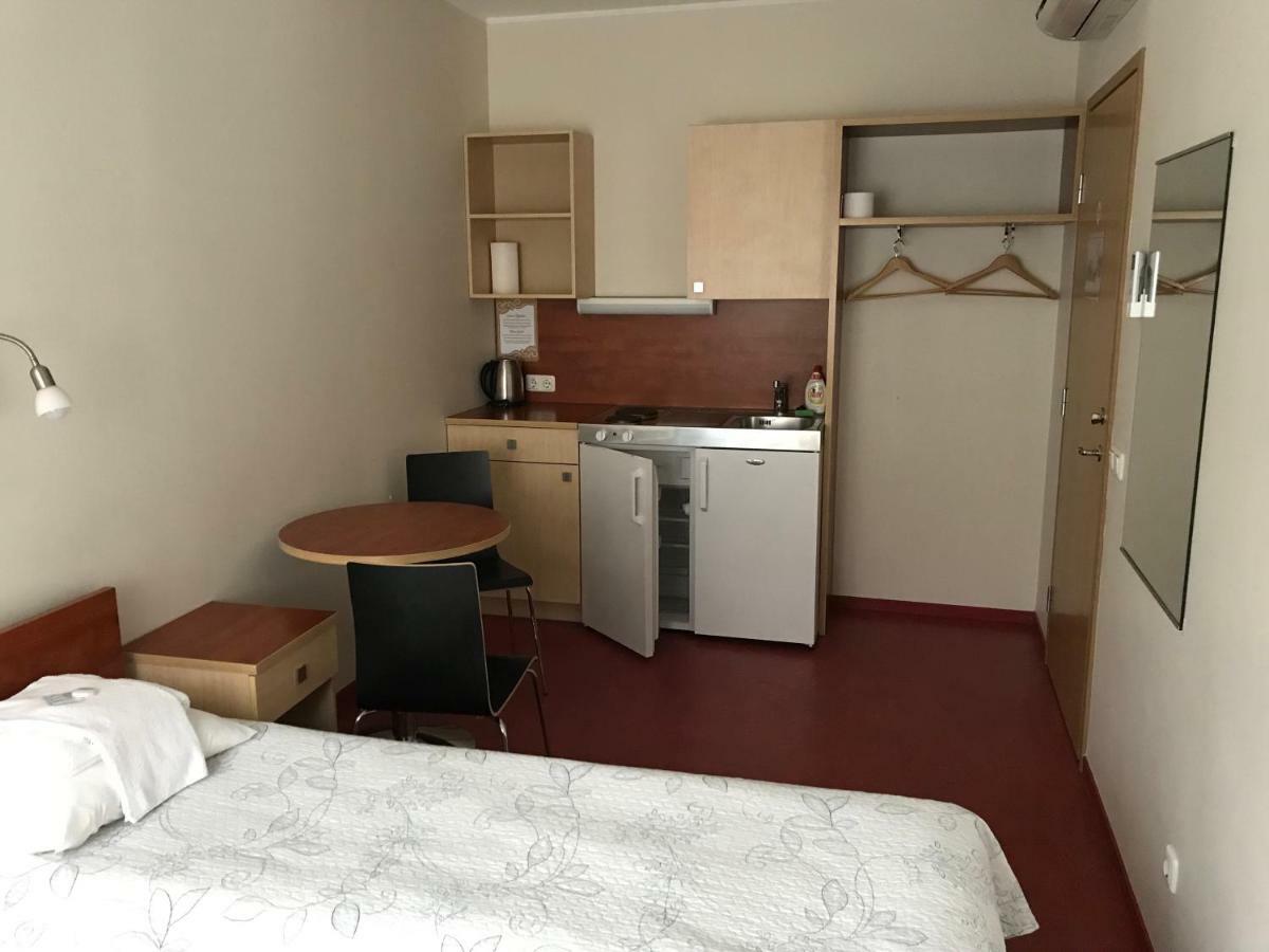 Hommiku Guesthouse Пярну Экстерьер фото